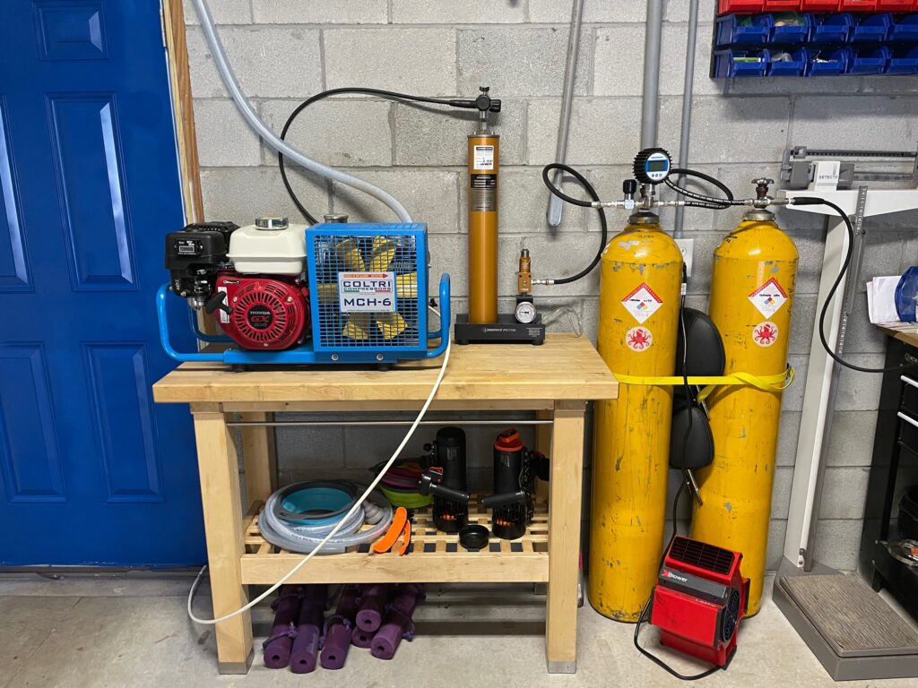 Joe’s Scuba Scuba Instruction, Air and Nitrox Fills, Tank Maintenance